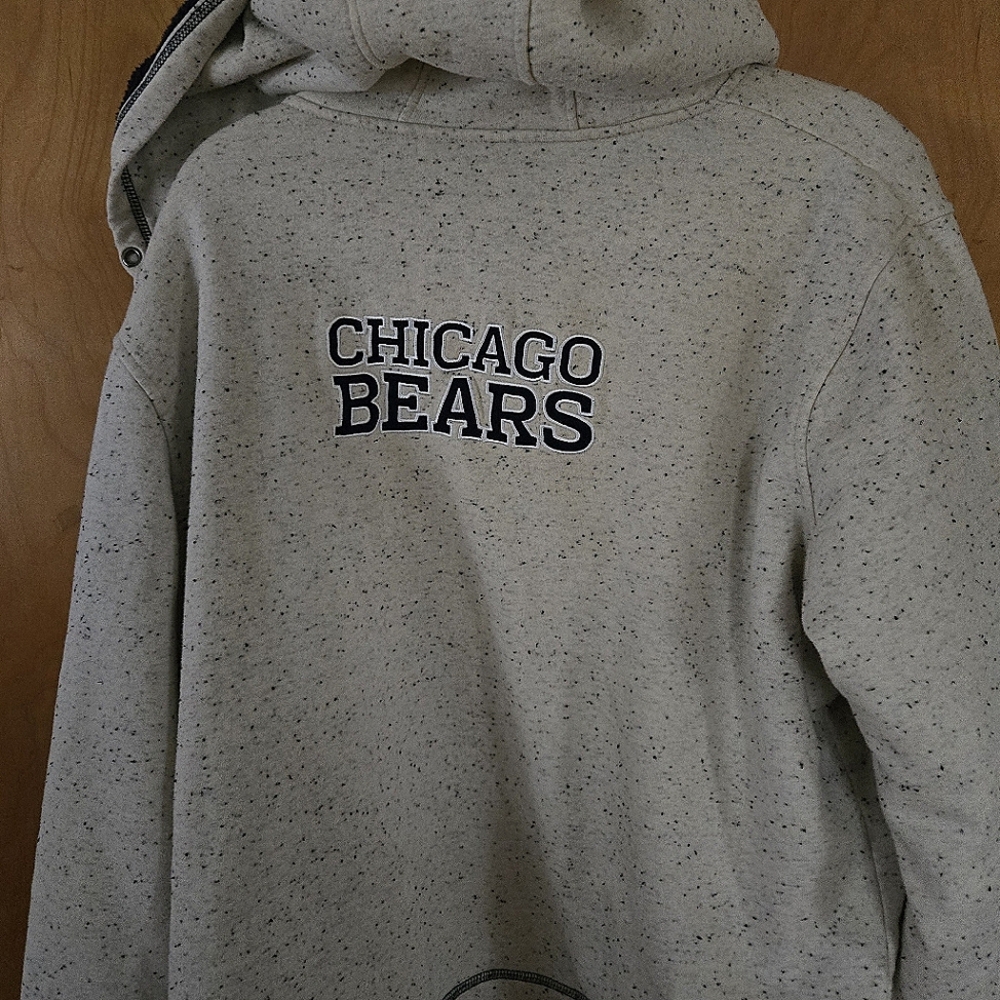 Women's Chicago Bears hoodie.